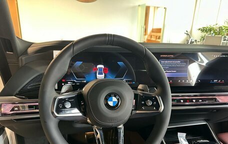 BMW 7 серия, 2025 год, 15 700 000 рублей, 40 фотография