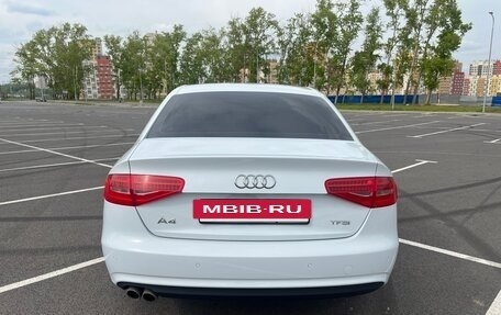 Audi A4, 2015 год, 1 690 000 рублей, 4 фотография