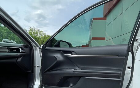 Toyota Camry, 2018 год, 2 180 000 рублей, 18 фотография