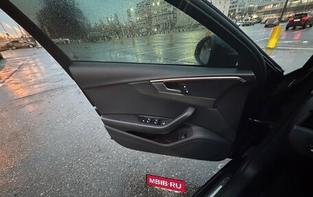Audi A4, 2019 год, 1 850 000 рублей, 5 фотография
