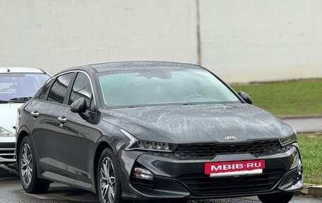 KIA K5, 2020 год, 2 700 000 рублей, 5 фотография