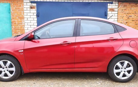 Hyundai Solaris II рестайлинг, 2013 год, 785 000 рублей, 4 фотография