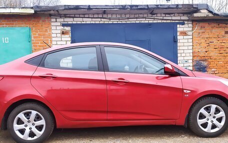 Hyundai Solaris II рестайлинг, 2013 год, 785 000 рублей, 5 фотография