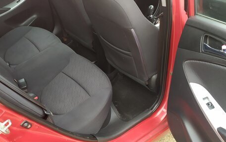 Hyundai Solaris II рестайлинг, 2013 год, 785 000 рублей, 8 фотография
