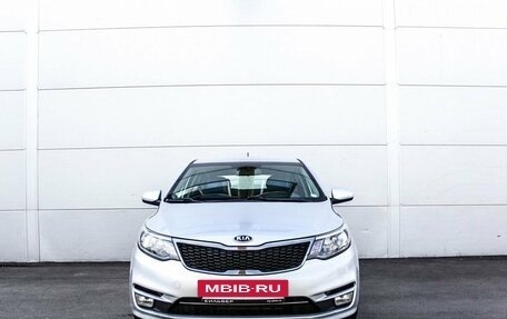 KIA Rio III рестайлинг, 2016 год, 950 000 рублей, 3 фотография