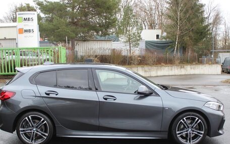 BMW 1 серия, 2021 год, 3 130 000 рублей, 3 фотография