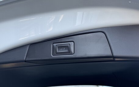 Toyota RAV4, 2024 год, 3 700 000 рублей, 30 фотография