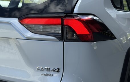 Toyota RAV4, 2024 год, 3 700 000 рублей, 37 фотография