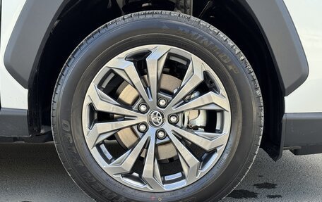 Toyota RAV4, 2024 год, 3 700 000 рублей, 36 фотография