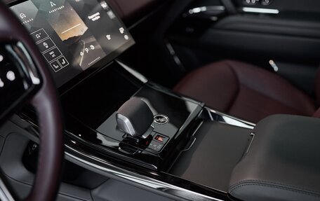 Land Rover Range Rover Sport, 2024 год, 16 900 000 рублей, 18 фотография