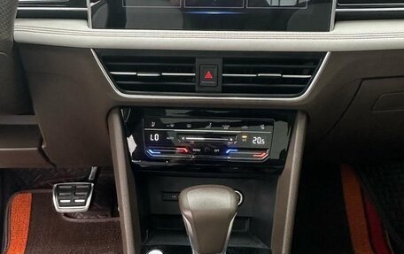 Volkswagen Tiguan II, 2021 год, 3 440 000 рублей, 7 фотография