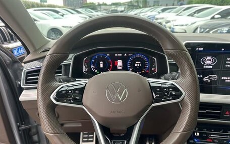 Volkswagen Tiguan II, 2021 год, 3 440 000 рублей, 9 фотография