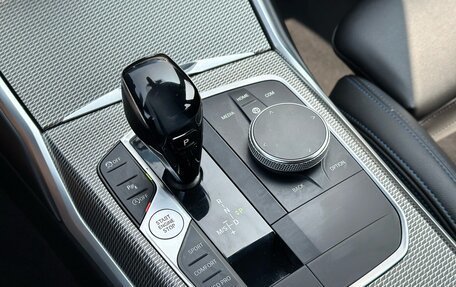 BMW 3 серия, 2019 год, 3 420 000 рублей, 17 фотография