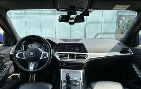 BMW 3 серия, 2019 год, 3 420 000 рублей, 15 фотография