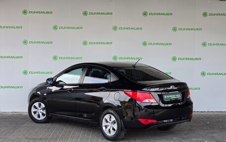 Hyundai Solaris II рестайлинг, 2015 год, 800 000 рублей, 3 фотография