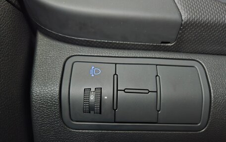Hyundai Solaris II рестайлинг, 2015 год, 800 000 рублей, 13 фотография