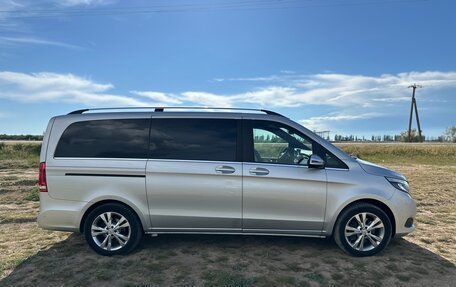 Mercedes-Benz V-Класс, 2018 год, 4 000 000 рублей, 9 фотография