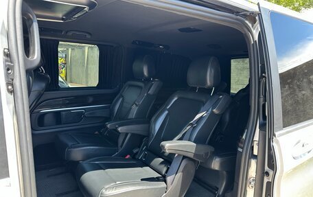 Mercedes-Benz V-Класс, 2018 год, 4 000 000 рублей, 17 фотография