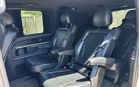 Mercedes-Benz V-Класс, 2018 год, 4 000 000 рублей, 22 фотография