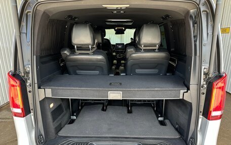Mercedes-Benz V-Класс, 2018 год, 4 000 000 рублей, 31 фотография
