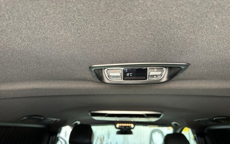 Mercedes-Benz V-Класс, 2018 год, 4 000 000 рублей, 29 фотография