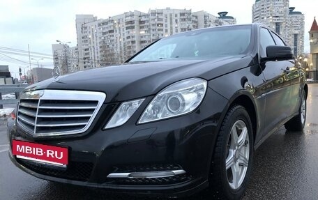 Mercedes-Benz E-Класс, 2010 год, 1 320 000 рублей, 6 фотография