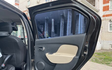 Renault Logan II, 2014 год, 720 000 рублей, 19 фотография