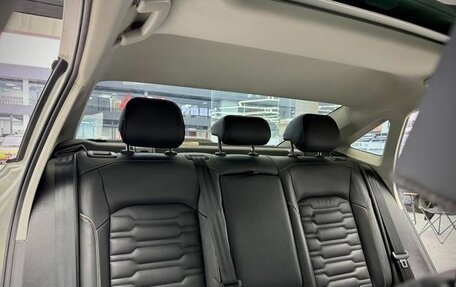 Volkswagen Passat B8 рестайлинг, 2022 год, 2 280 000 рублей, 10 фотография