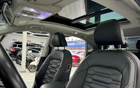 Volkswagen Passat B8 рестайлинг, 2022 год, 2 280 000 рублей, 13 фотография