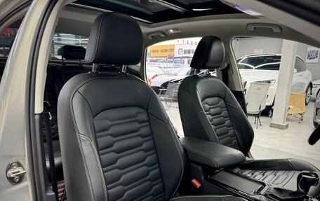 Volkswagen Passat B8 рестайлинг, 2022 год, 2 280 000 рублей, 9 фотография
