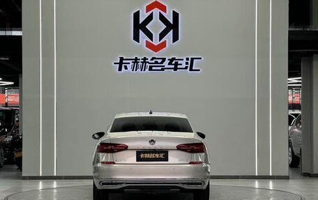 Volkswagen Passat B8 рестайлинг, 2022 год, 2 280 000 рублей, 17 фотография
