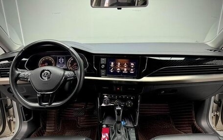 Volkswagen Passat B8 рестайлинг, 2022 год, 2 280 000 рублей, 14 фотография