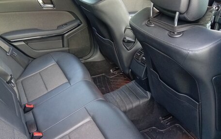Mercedes-Benz E-Класс, 2010 год, 1 300 000 рублей, 2 фотография