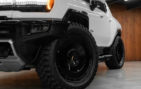 GMC Hummer EV, 2022 год, 14 500 000 рублей, 3 фотография