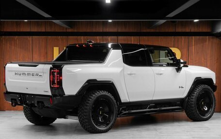 GMC Hummer EV, 2022 год, 14 500 000 рублей, 9 фотография
