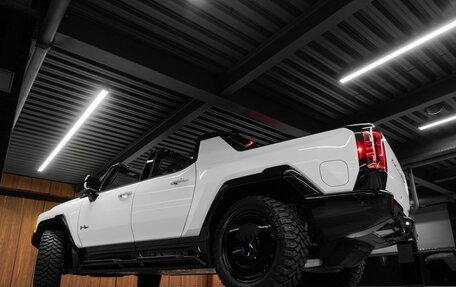GMC Hummer EV, 2022 год, 14 500 000 рублей, 14 фотография
