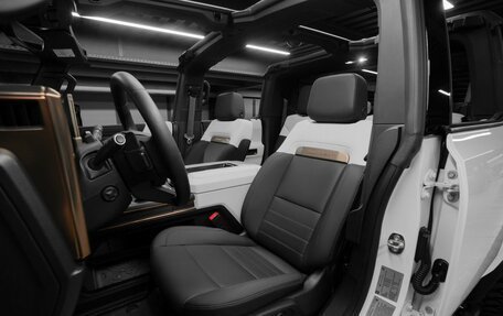 GMC Hummer EV, 2022 год, 14 500 000 рублей, 18 фотография