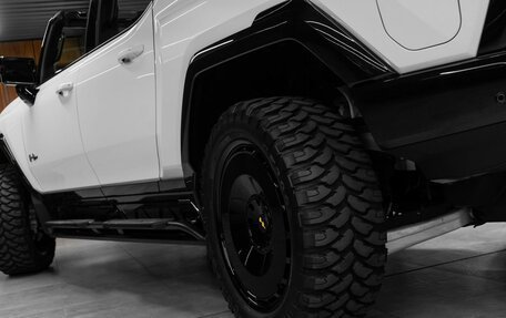 GMC Hummer EV, 2022 год, 14 500 000 рублей, 15 фотография