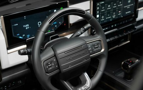 GMC Hummer EV, 2022 год, 14 500 000 рублей, 22 фотография