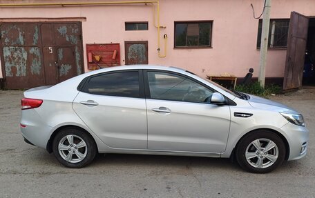 KIA Rio III рестайлинг, 2016 год, 890 000 рублей, 2 фотография