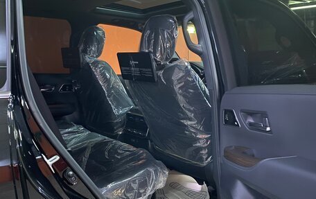Toyota Land Cruiser, 2024 год, 11 750 000 рублей, 9 фотография