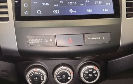 Mitsubishi Outlander III рестайлинг 3, 2007 год, 739 000 рублей, 15 фотография