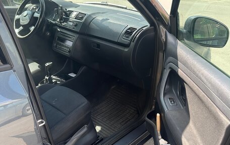 Skoda Fabia II, 2010 год, 500 000 рублей, 14 фотография