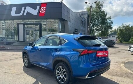 Lexus NX I, 2017 год, 2 789 000 рублей, 6 фотография