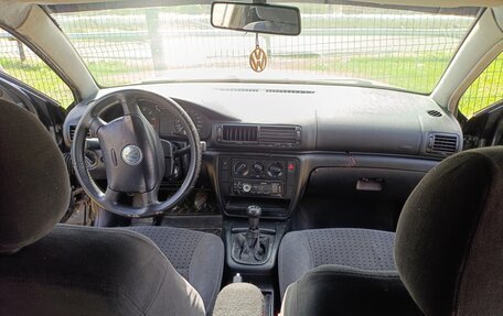 Volkswagen Passat B5+ рестайлинг, 1996 год, 208 000 рублей, 12 фотография