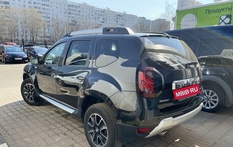 Renault Duster I рестайлинг, 2017 год, 1 499 000 рублей, 3 фотография