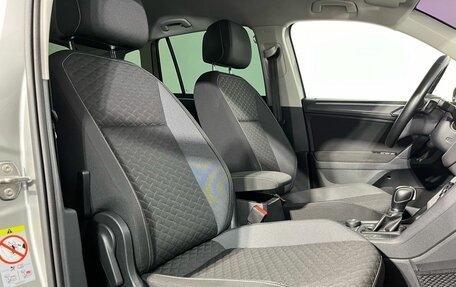 Volkswagen Tiguan II, 2018 год, 2 420 000 рублей, 15 фотография