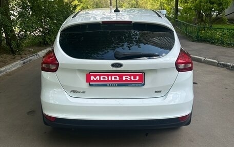 Ford Focus III, 2017 год, 900 000 рублей, 3 фотография