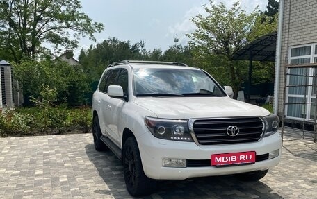 Toyota Land Cruiser 200, 2011 год, 3 650 000 рублей, 2 фотография