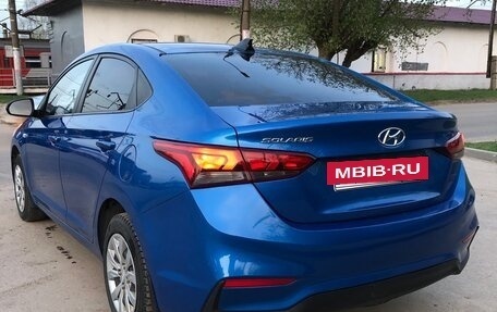 Hyundai Solaris II рестайлинг, 2018 год, 850 000 рублей, 3 фотография